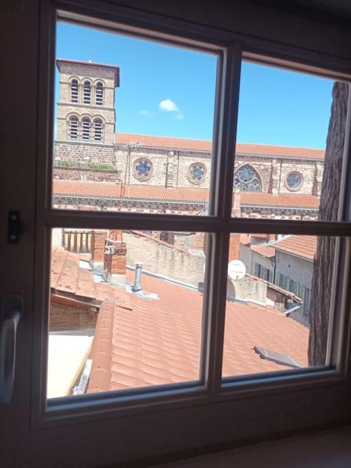 Chez David - Vacances Sous Les Toits Brioude Exterior photo